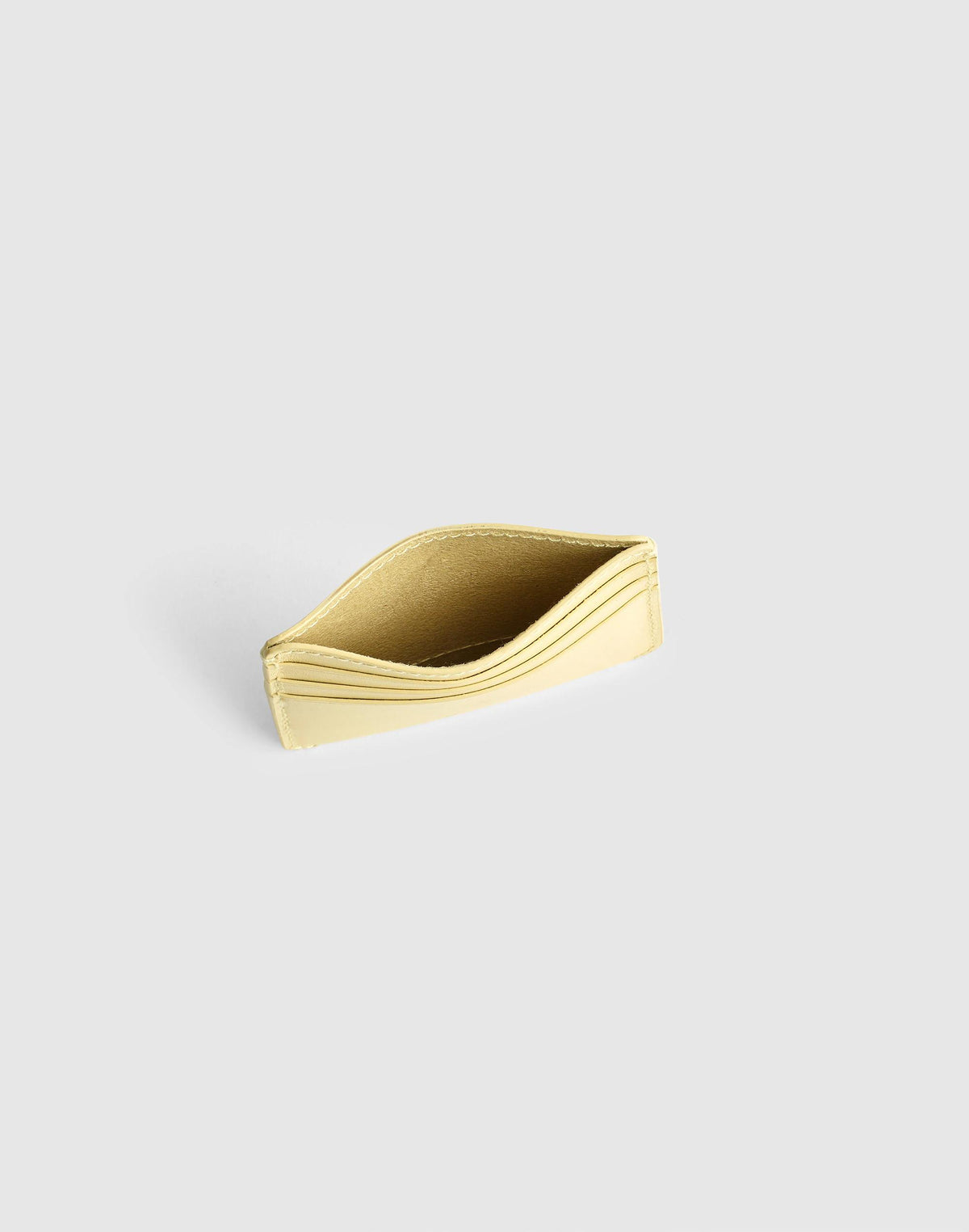 Curved Card Case in Leather