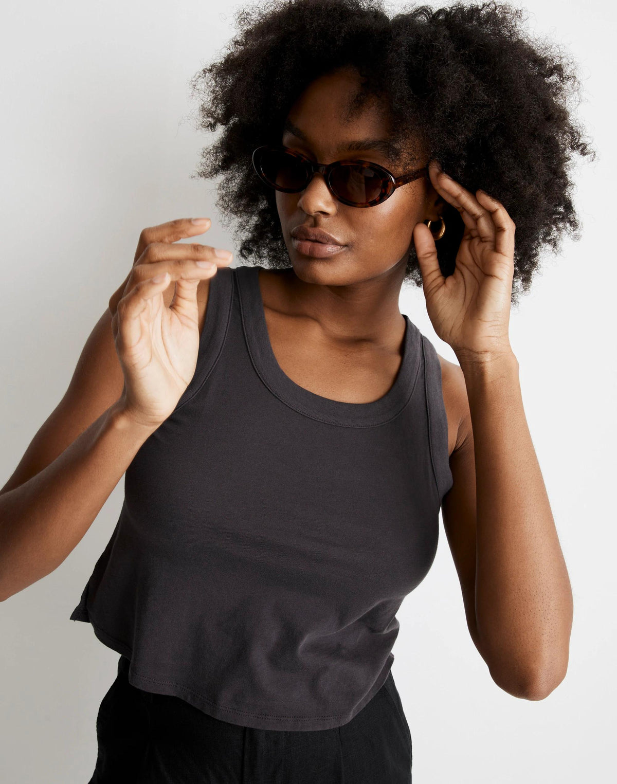Russell Oval Sunglasses