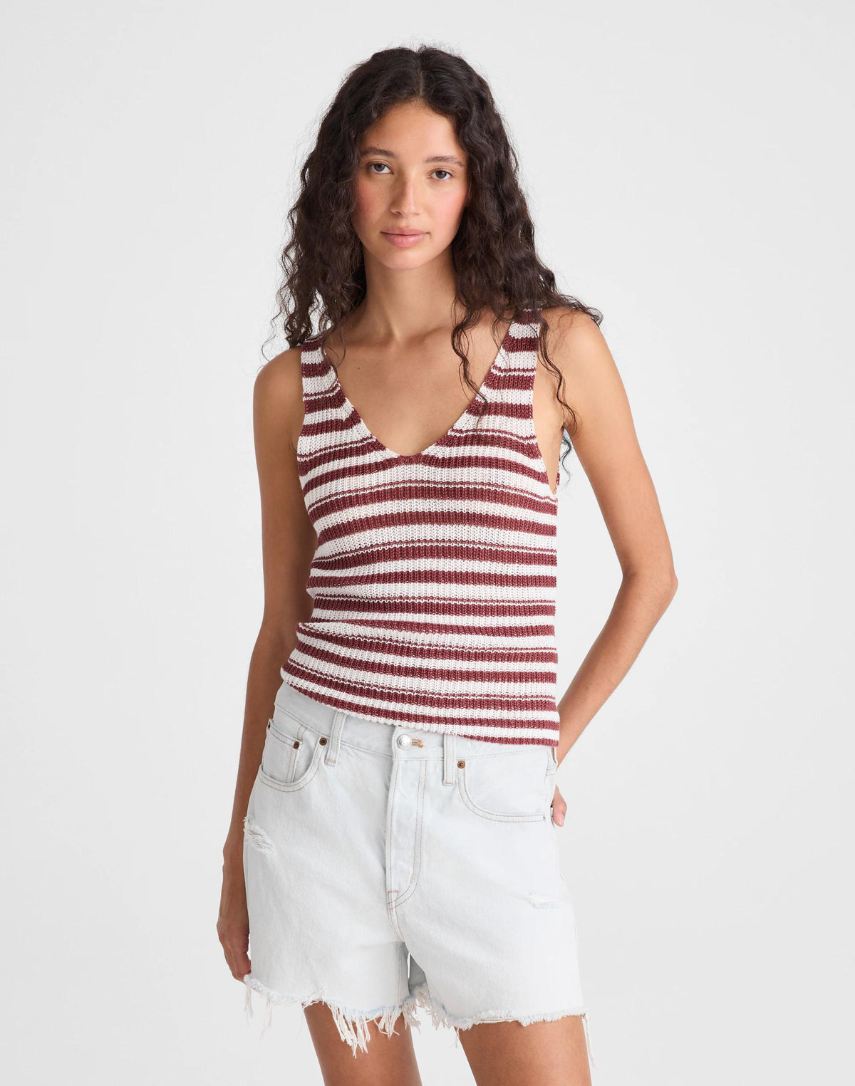 V-Neck Tank in 100% Linen