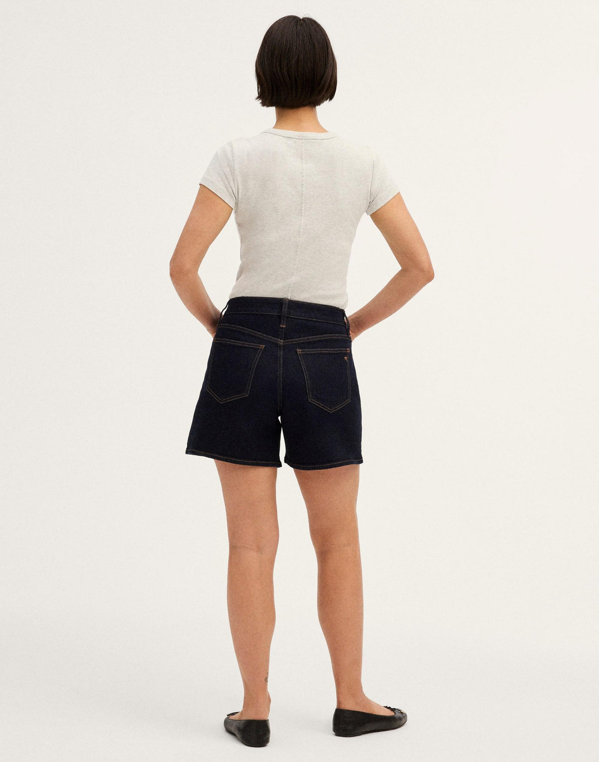 The Curvy Perfect Vintage Mid-Length Short