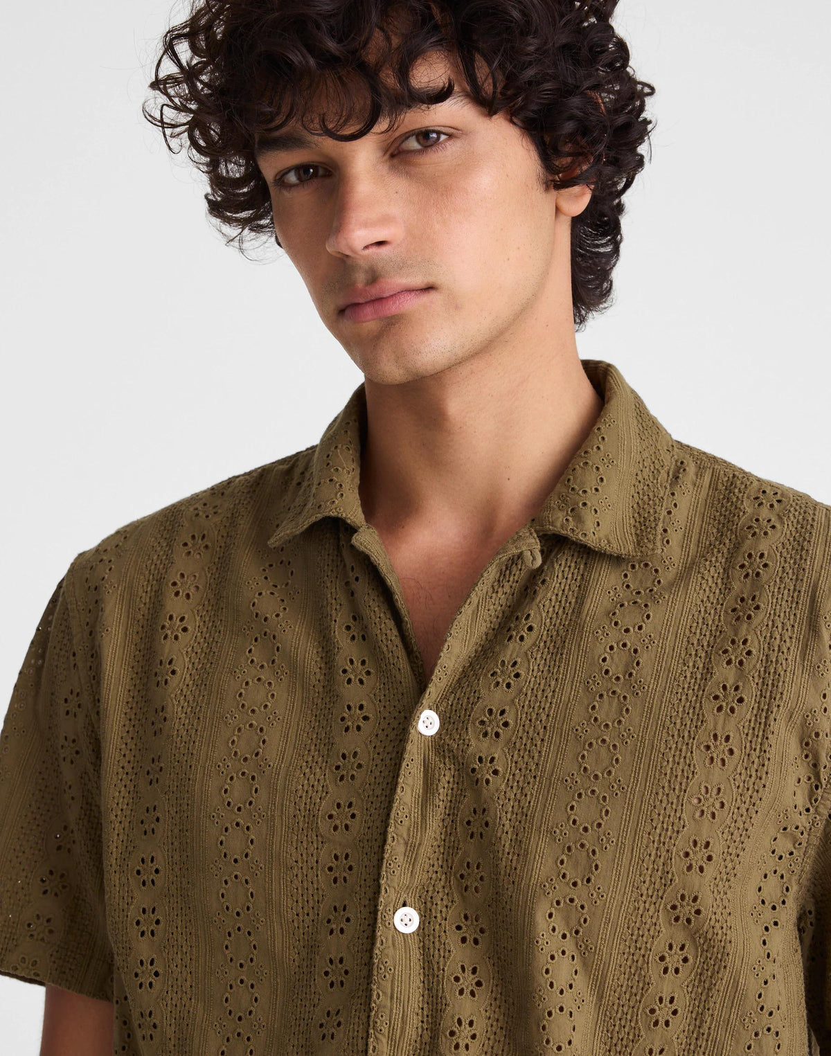 Camp-Collar Short-Sleeve Shirt in Embroidered Cotton