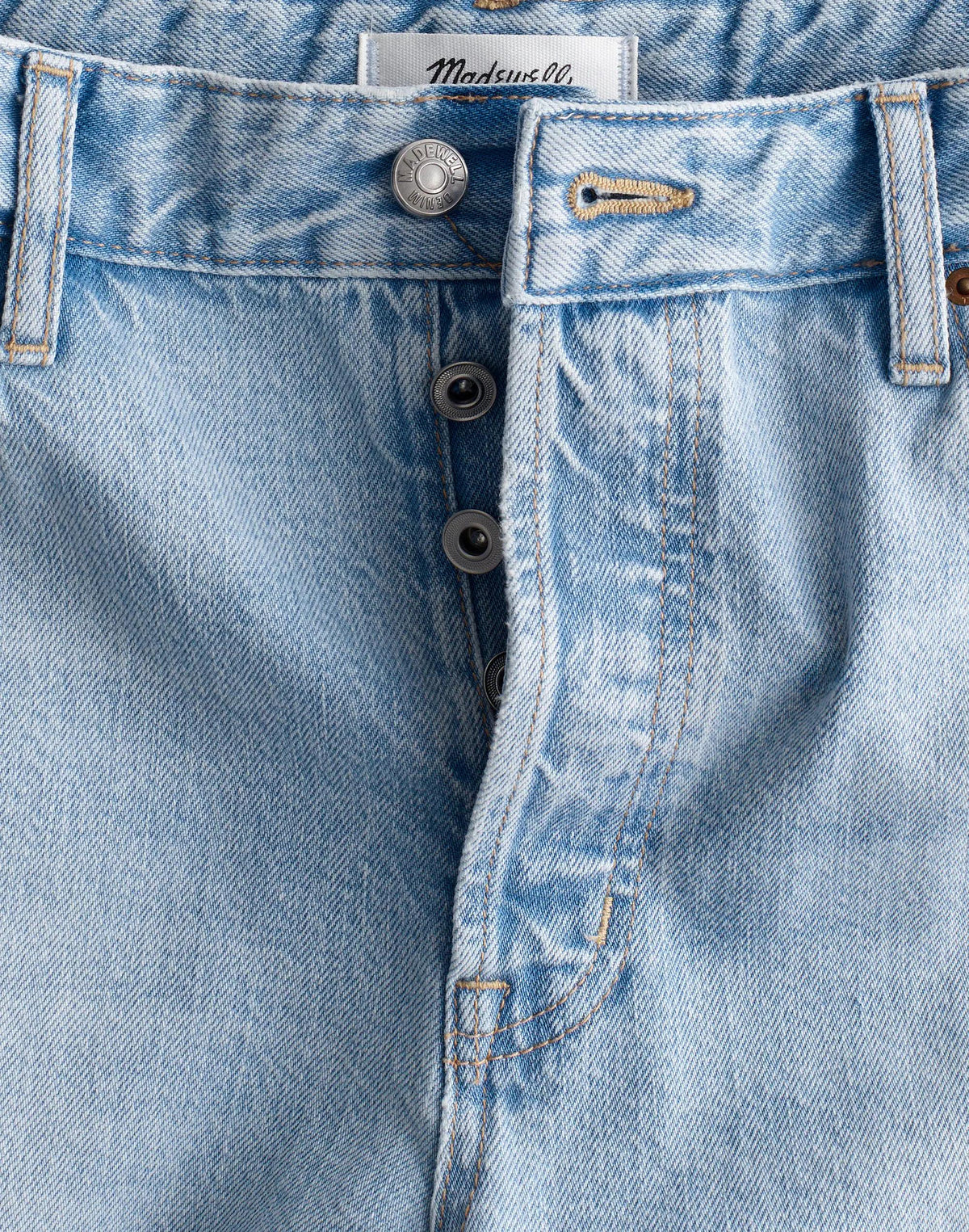 Curvy Low-Slung Baggy Crop Jeans in Foster Wash