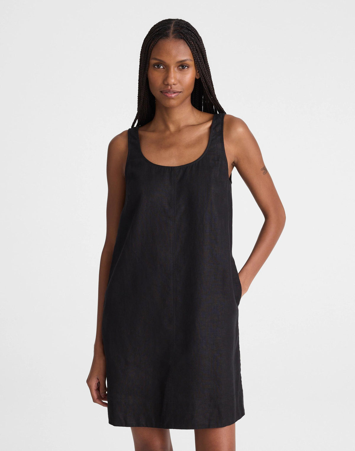 Scoopneck Mini Shift Dress in 100% Linen