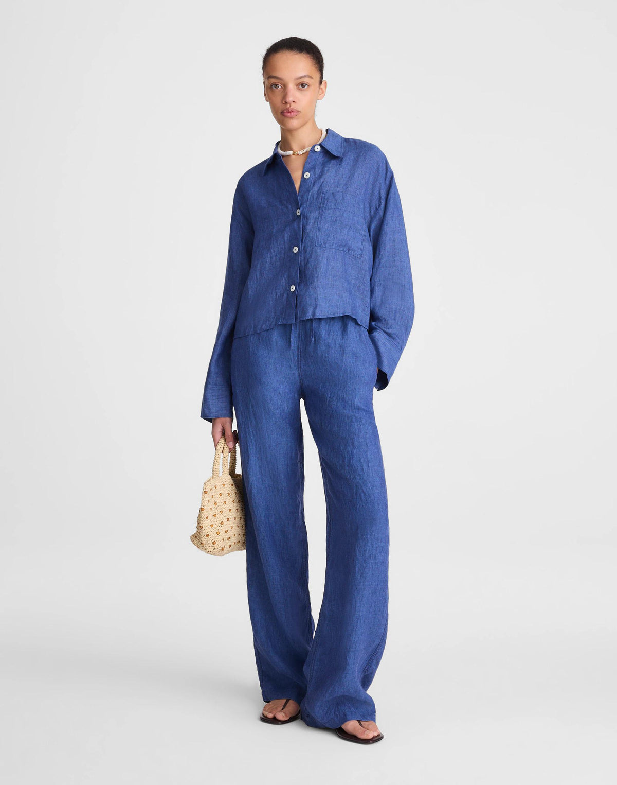 Straight-Hem Shirt in 100% Linen