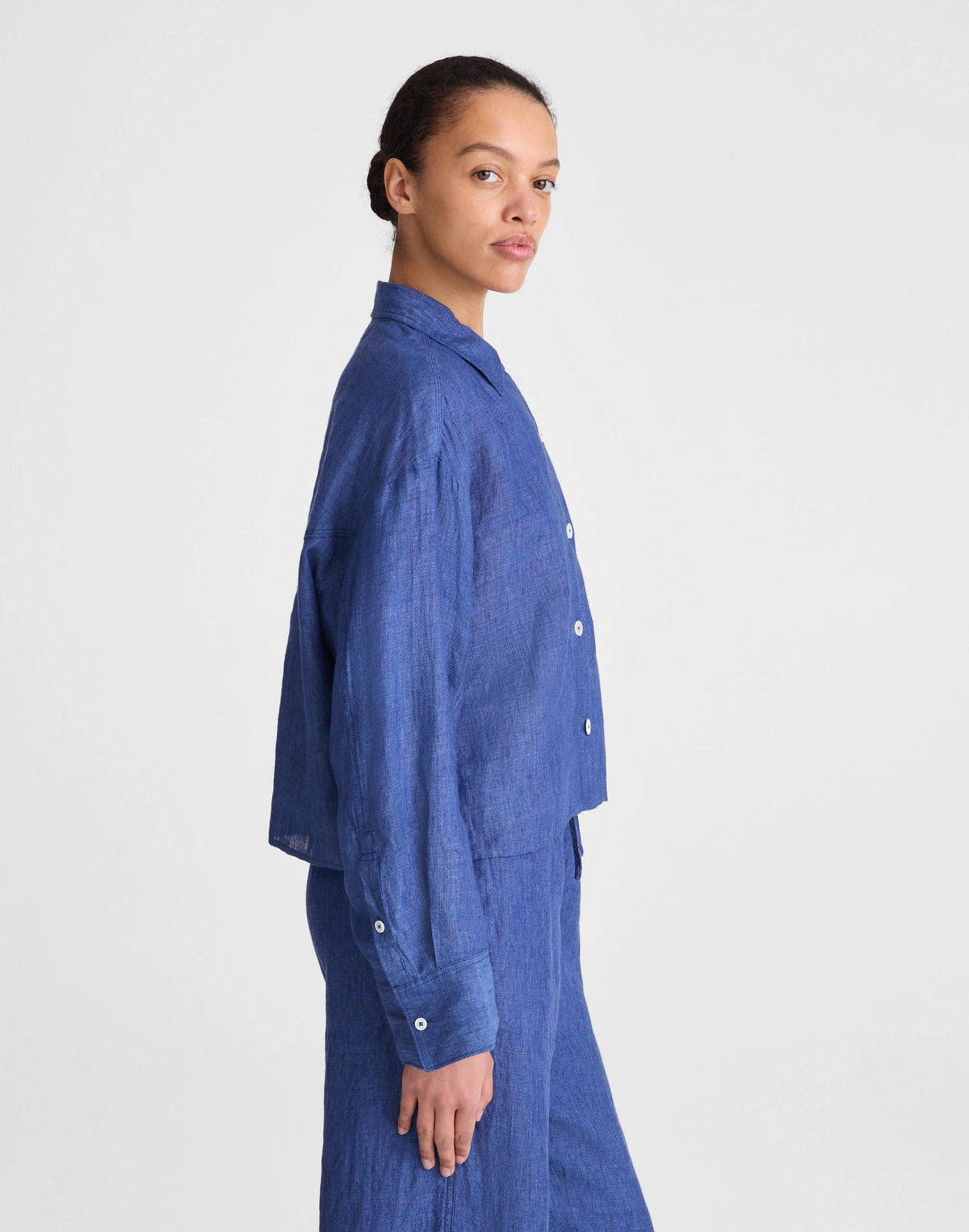 Straight-Hem Shirt in 100% Linen