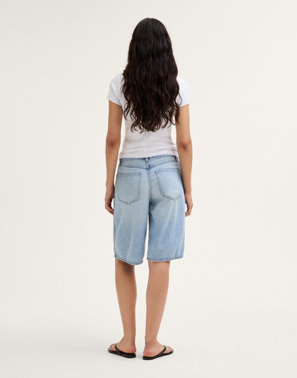 The V-Waist Bermuda Short in Airy Denim