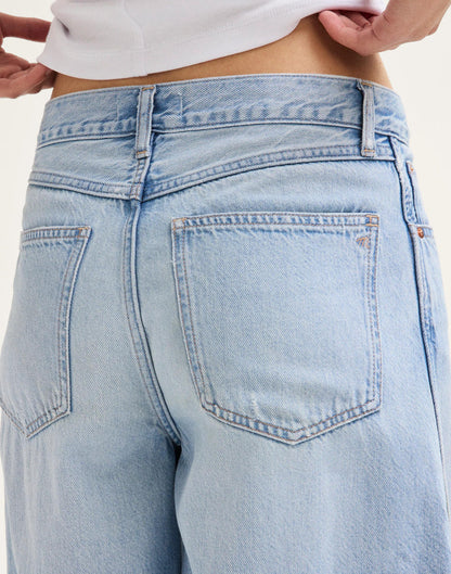 The V-Waist Bermuda Short in Airy Denim