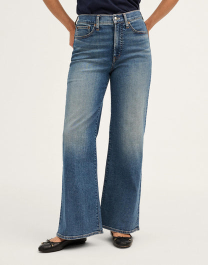The Curvy Wide-Leg Jean