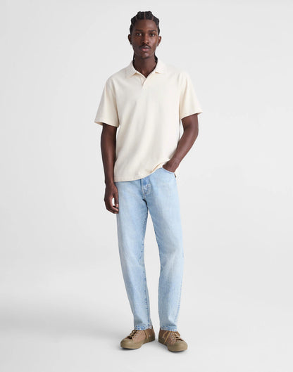 Relaxed Taper Jeans in Summerweight Denim