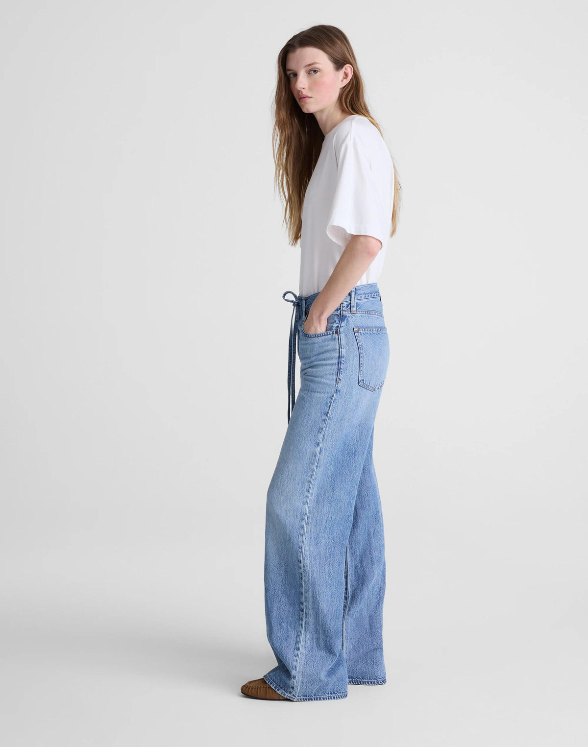 The Ultimate Wide-Leg Jean in Airy Denim