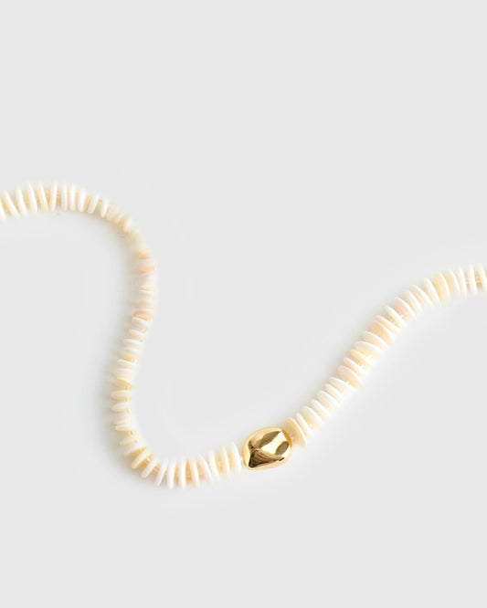 Sculptural Puka Shell Choker Necklace