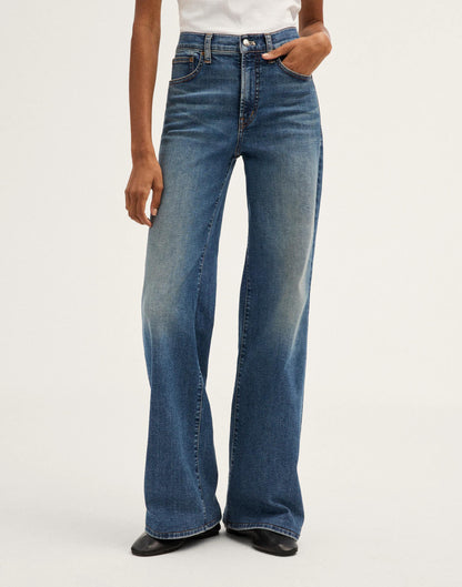 The Wide-Leg Jean in Super Stretch Denim