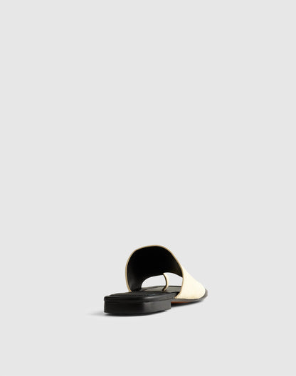 The Maycie Toe-Loop Slide
