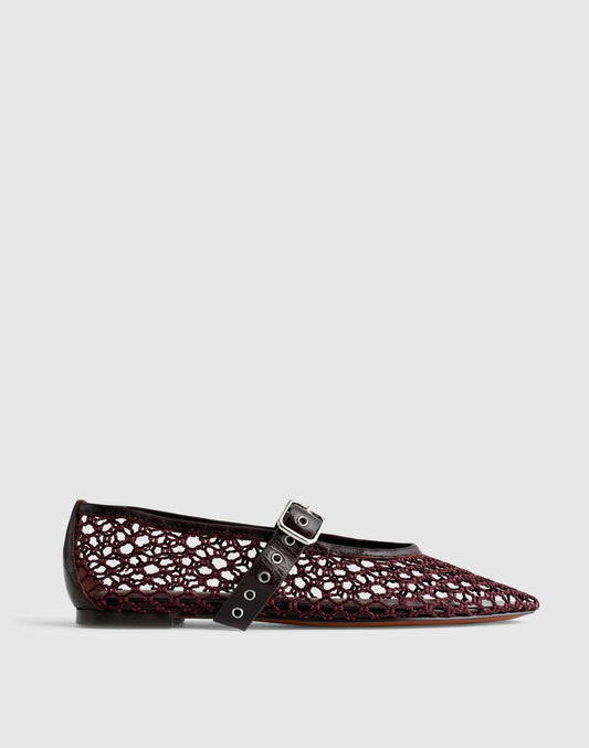The Remy Mary Jane Flat