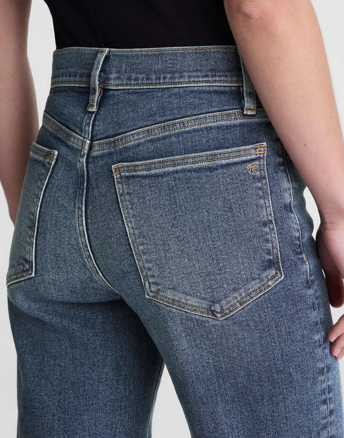 Short Circular Wide-Leg Jean
