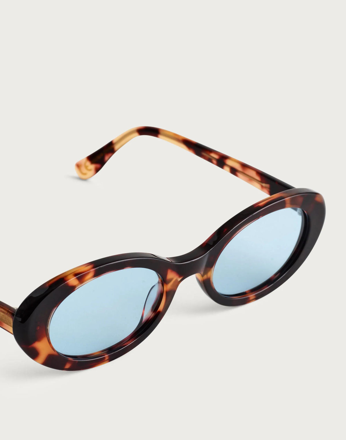 Russell Oval Sunglasses