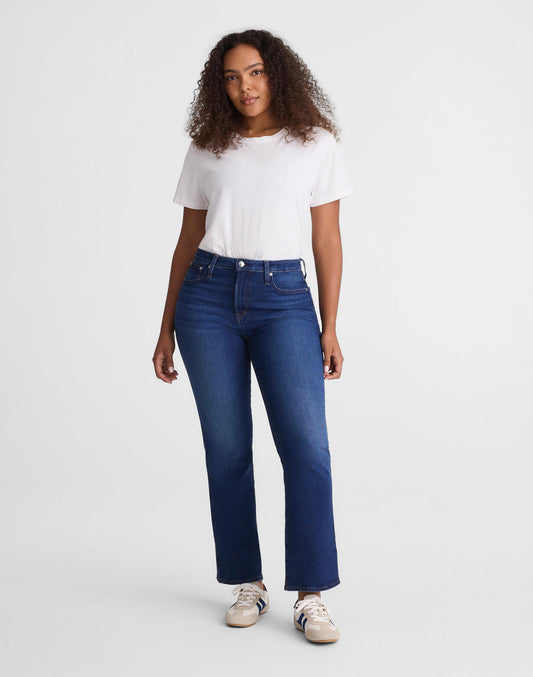 The Curvy Flare Crop Jean in Super Stretch Denim