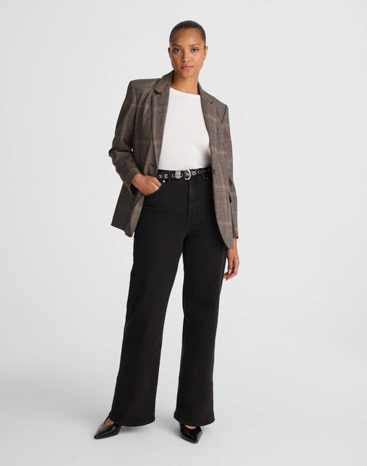 The Curvy Wide-Leg Jean in Super Stretch Denim