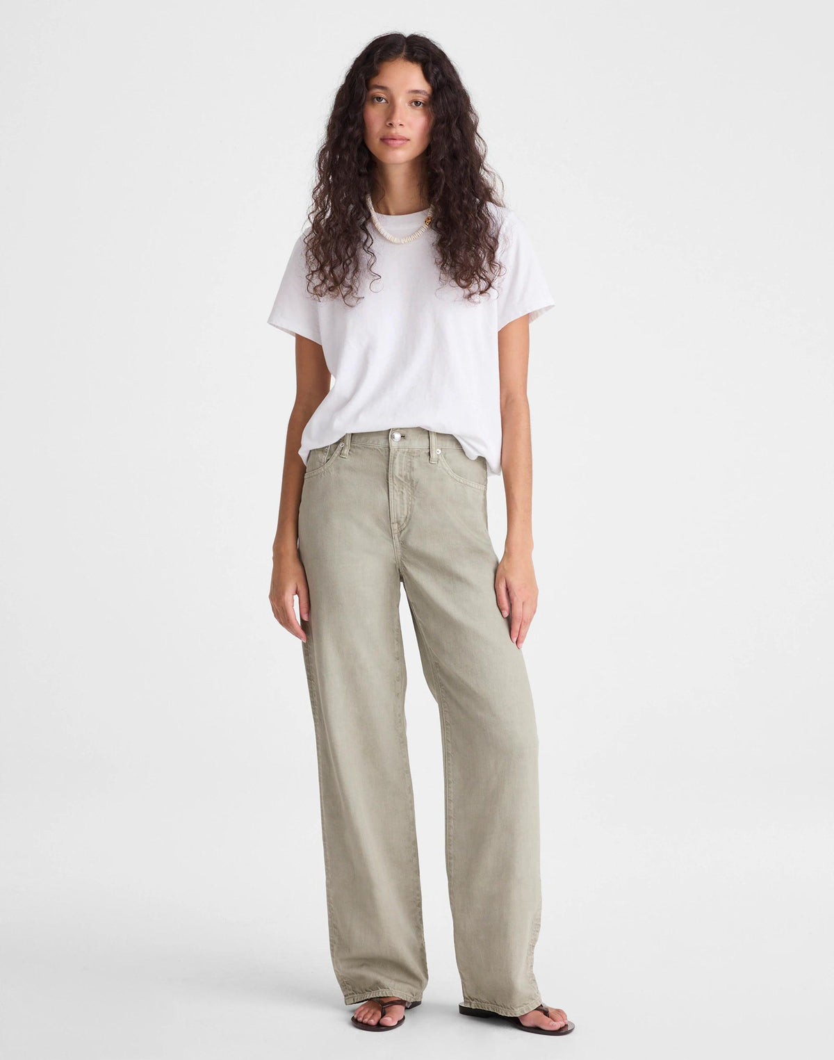 The Short Perfect Vintage Wide-Leg Jean in Airy Denim