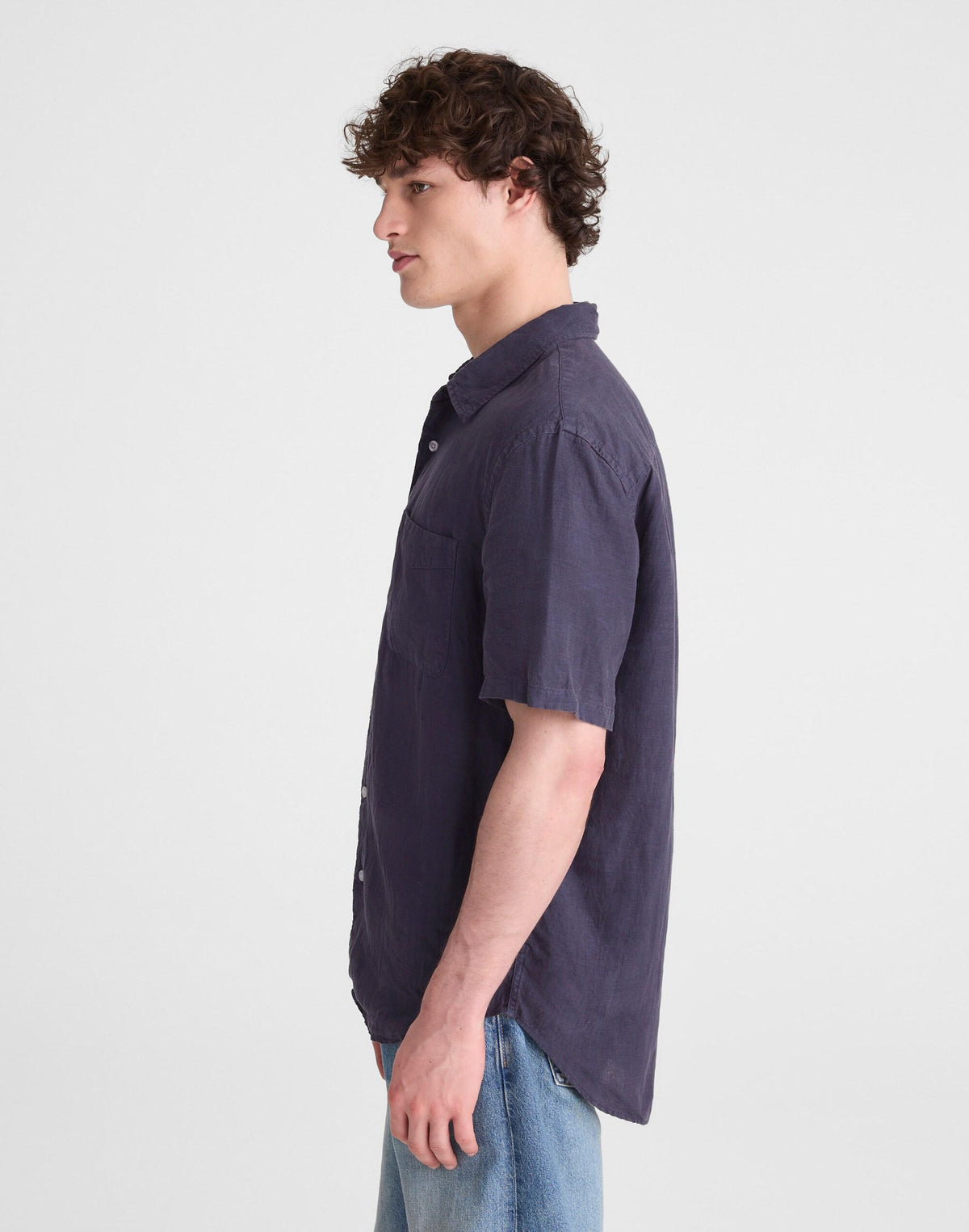 The Allday Short-Sleeve Shirt in Linen