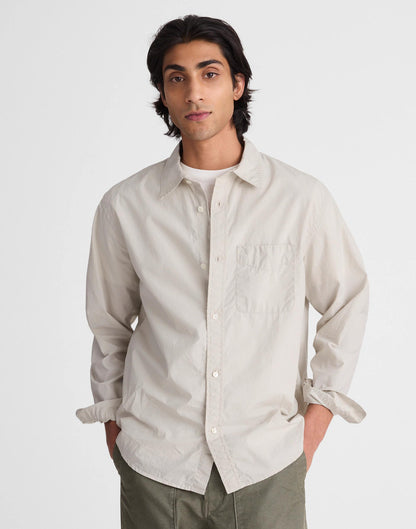 Button-Up Shirt in Crisp Poplin