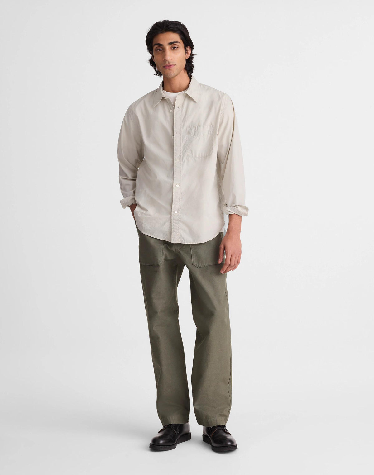 Button-Up Shirt in Crisp Poplin