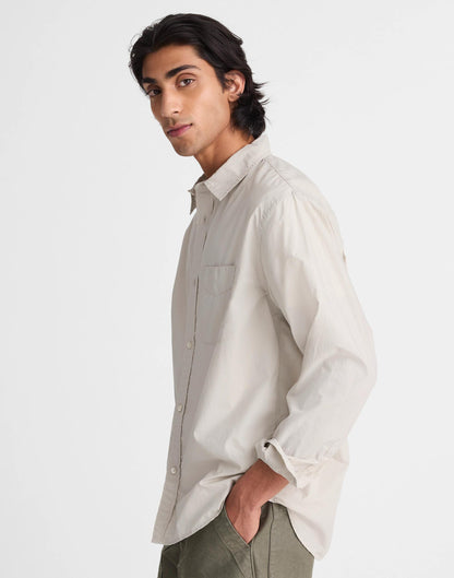 Button-Up Shirt in Crisp Poplin