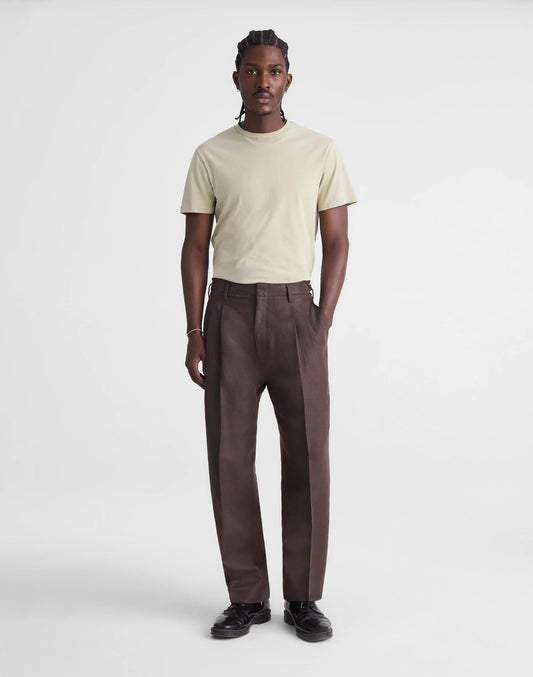 Double-Pleated Trousers in Linen-Cotton Blend