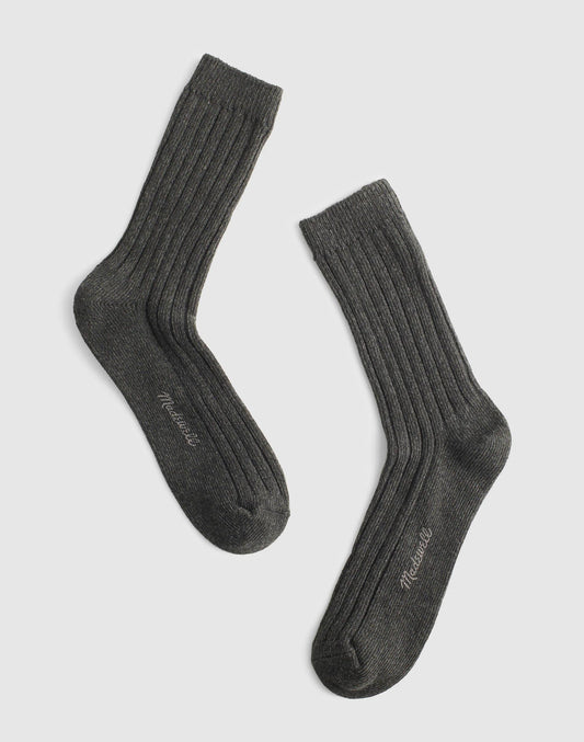 Ribbed Crew Socks in Cotton