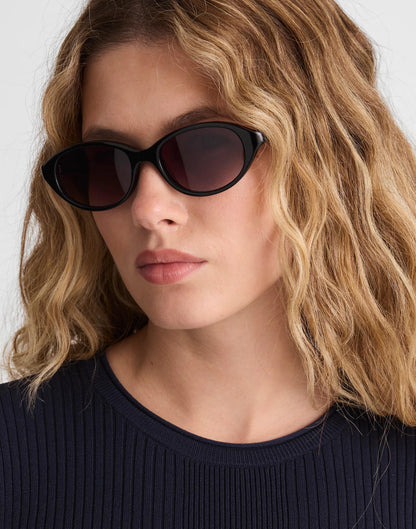 The Solina Oval Sunglasses