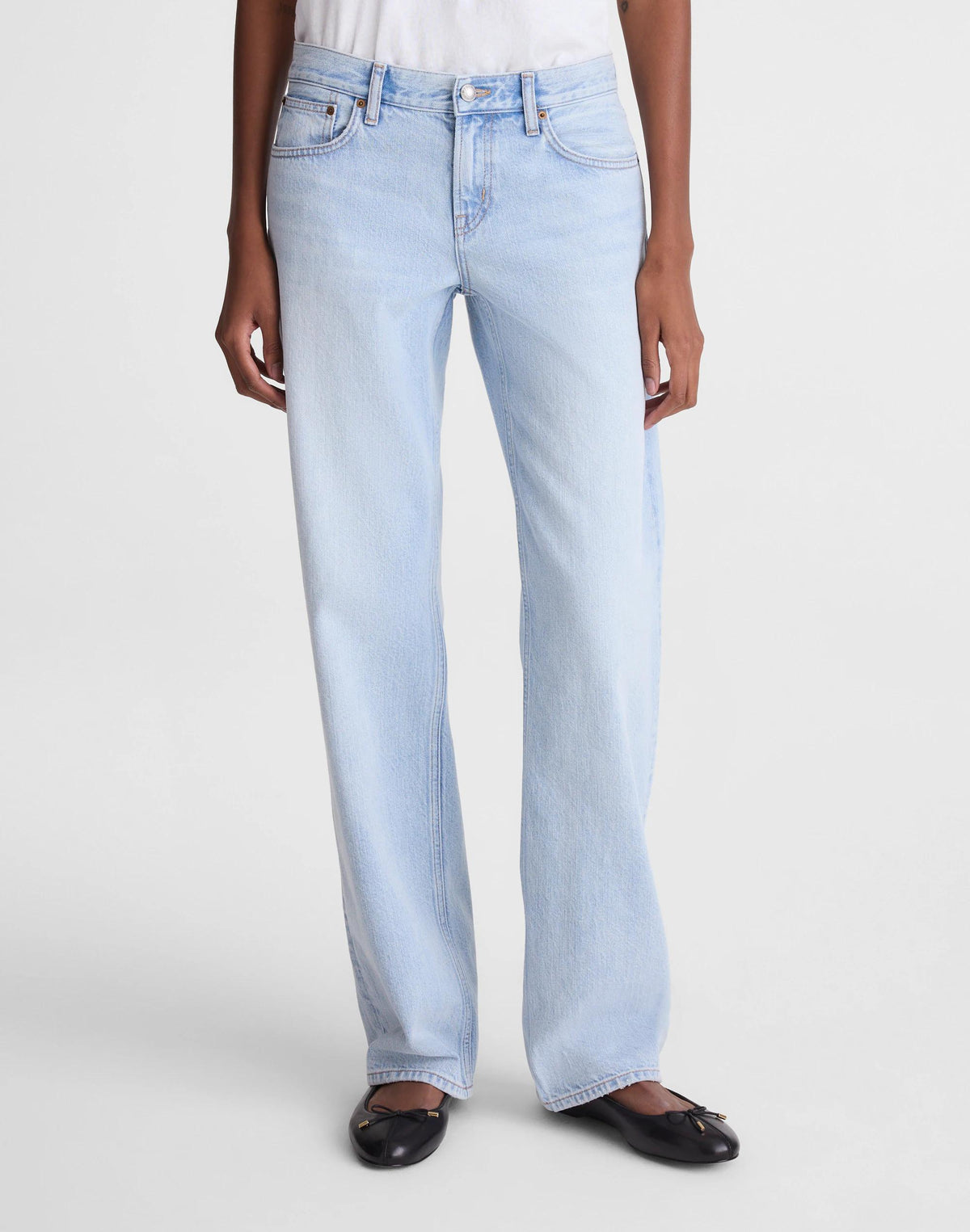 The Short Low-Rise Loose Jean