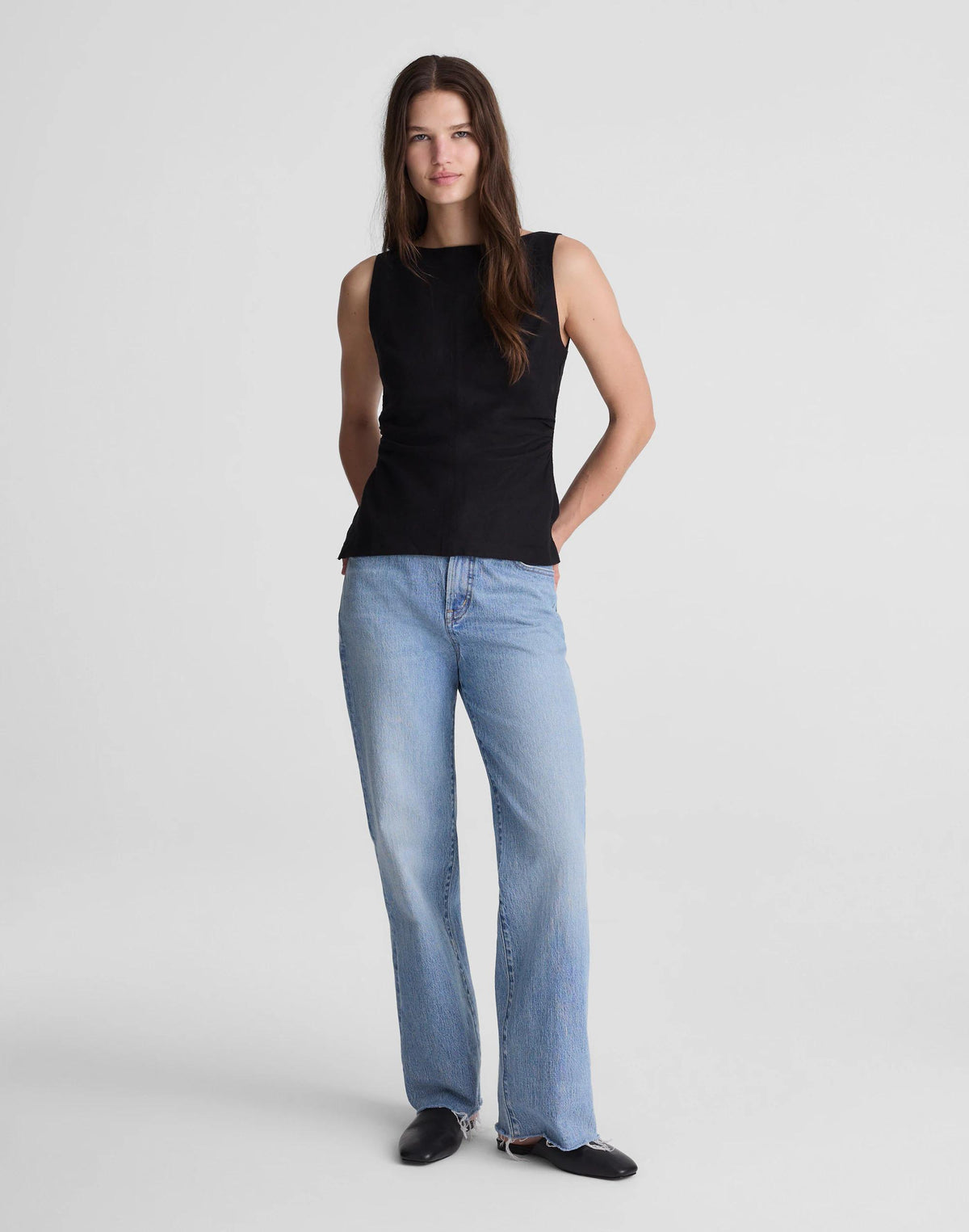 Cinched Boatneck Sleeveless Top in 100% Linen